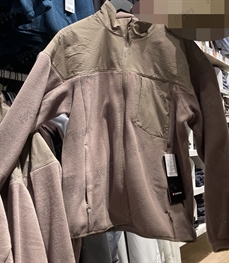 運(yùn)動(dòng)品牌-外套-男運(yùn)動(dòng)外套【實(shí)拍】