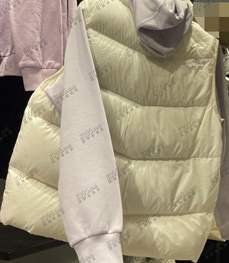 運動品牌-棉衣/羽絨-女運動棉服【實拍】