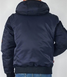 市場上裝-棉衣/羽絨服-商務(wù)棉服